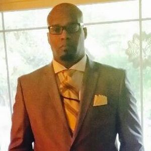 Meet your Posher, Jaron